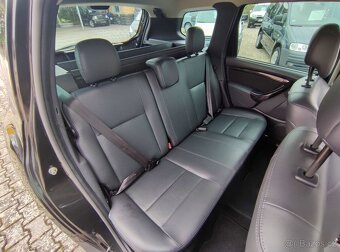 DACIA DUSTER 1.6i 16V 4x4,PRESTIGE,KLIMA,CD,BC,VYHŘ.SEDAČKY - 11