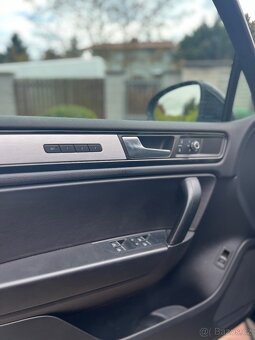 Volkswagen Touareg 3.0 TDi - 11