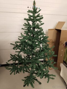 Vánoční stromek a svícny - 11