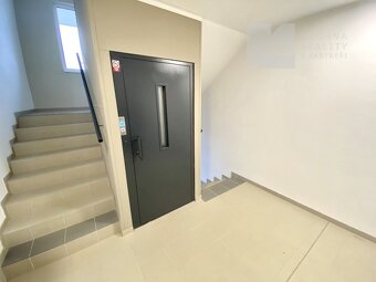 Prodej bytu 2+kk, 44 m2, Parovací stání - Rosice - 11