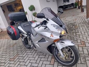 PRODÁM Hondu 800vfr - 11