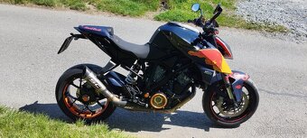 KTM 1290 Super Duke R - 11