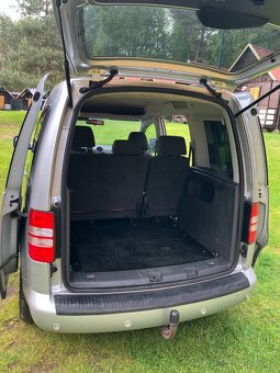 VW CADDY 2 TDI 103 KW 7 míst - 11