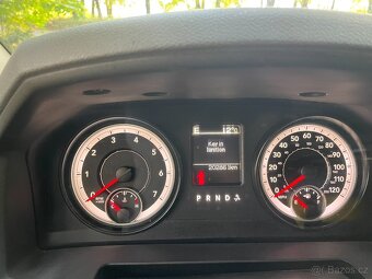 Dodge RAM 1500 Sport 4x4 - 11