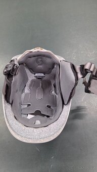 Dětské lyže 90 cm, lyžáky, helma, brýle - 11