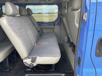 Renault Trafic Passenger 2,0dci 84 kw rok 2011  9.míst - 11