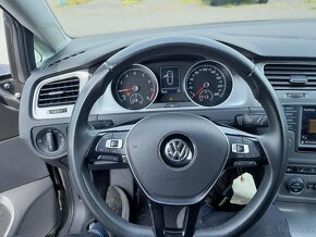 Volkswagen Golf 1.0 TSI 85KW serviska 2x klíč - 11