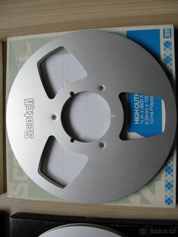 Magnetofonové alu cívky Ampex a Scotch 26,5 cm - 11