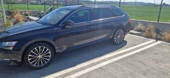 Škoda superb 20.Tdi 140 Kw rok.2015 - 11