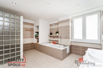 Pronájem, byty/5+kk, 186 m2, Dělnická 108, 43513 Meziboří, M - 11