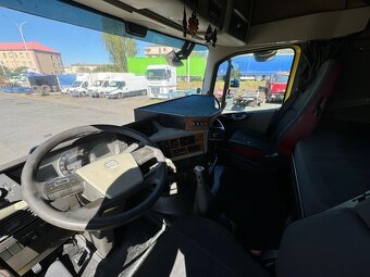 Volvo FH4 500 MANUAL (3820) - 11