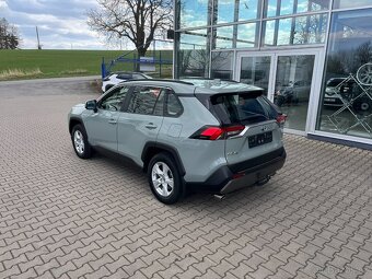 Toyota Rav4, 2,5 HYBRID, E-CVT, odpočet DPH - 11