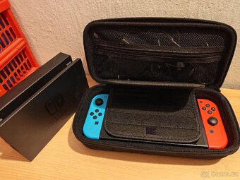 Nintendo switch + hra - 11