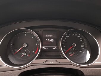 Volkswagen Passat 2,0 TDI 110 KW AC STK S.K. - 11