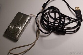 Samsung ST150F Stříbrný - 11