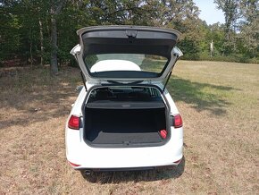 Volkswagen Golf VII Variant 1.6 TDI Trendline - 11