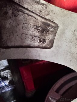 Prodám 225/40 r18 - 11