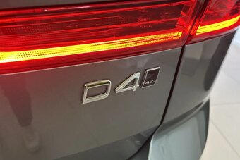 Volvo XC60 D4 AWD Momentum 2019 - 11