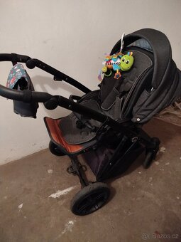 Kočárek Camarelo Zeo - 11