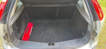 Ford Focus 1,6 74kw 2007 - 11