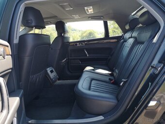 VOLKSWAGEN PHAETON LONG 3.0TDi 176KW R.V.2009 SERVISOVÁNO - 11