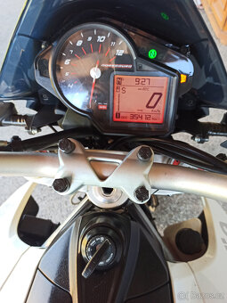 Aprilia Dorsoduro 1200 R.V.2011 - 11
