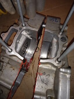 Honda crf 250 dily rok 2007 - 11