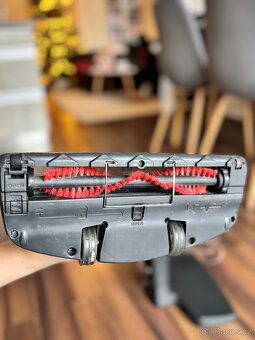 Electrolux tyčový vysavac - 11