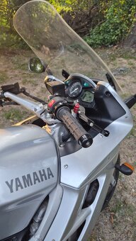 YAMAHA FJR 1300 + video (odkaz YouTube) - 11