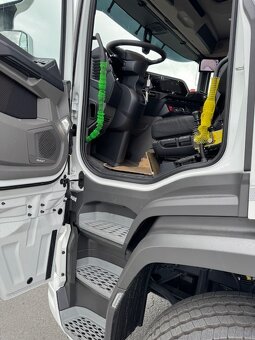 Prodám, nový DAF XF 530ps FAT 6x4 S3 sklápěč Vs mont, závěs - 11