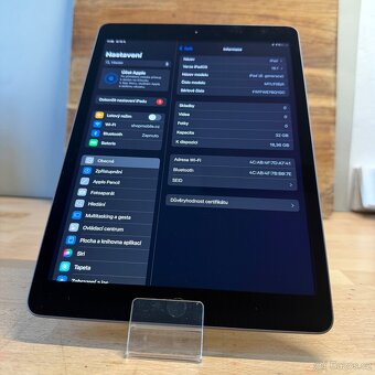 iPad 8 (2020) 32GB (12 měsíců záruka) - 11