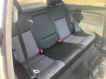 Volkswagen Golf 4 1.9 TDI (2002) - 11