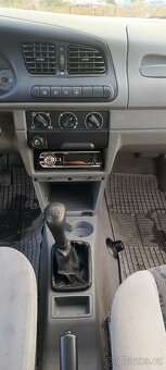 Škoda felicia 1.6 glx malinová - 11