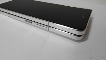 Samsung Galaxy Z Fold5 (F946B) 12GB/512GB, Beige - 11