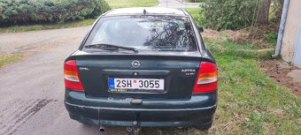 Prodám Opel Astra G  Obsah 14.16.V ,66 KW . Benzín - 11
