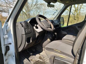 Pojízdná dílna s vestavbou RENAULT MASTER L2H2 2013 - 11