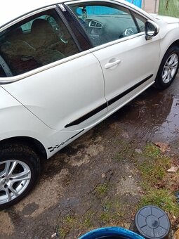 Citroen DS4 1.6 HDi automat ( 82 kW - 9HR ) r.v.2013 - 11