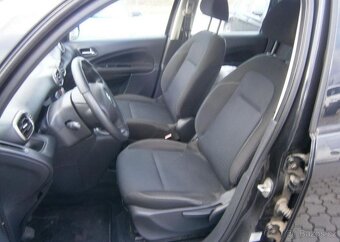 Citroën C3 Picasso 1.4i,70kw,2x kola benzín manuál 70 kw - 11