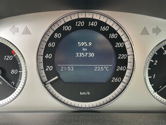 Mercedes c180 1.6 benzín LPG ‼️Velkým servisem před 600km‼️ - 11