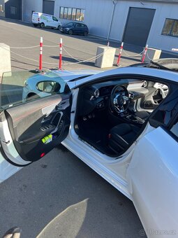 Mercedes CLA 200D - 11