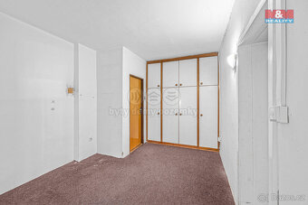 Prodej rodinného domu s garáží, 135 m², Praha, ul. K Horkám - 11