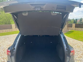 Ford Kuga 2.5 Duratec HEV 190k ST-Line X AWD eCVT - 11
