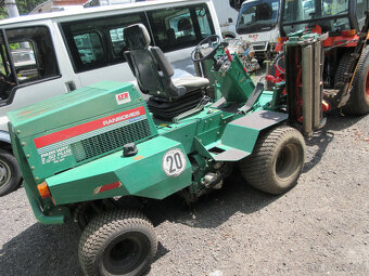 Malotraktor 4x4 RANSOMES PARKWAY 2 250P - 11