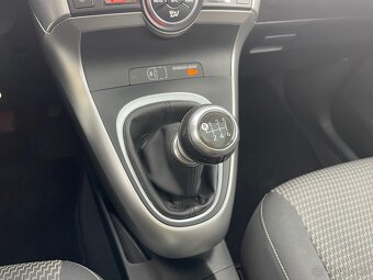 Toyota Verso 2014 1.6D4D 7 míst, servis Toyota, - 11