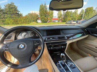 BMW 7 - Luxusní sedan pro náročné - 11