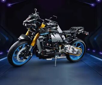 STAVEBNICE Technic 42159 Yamaha MT-10 SP (náhrada) - 11