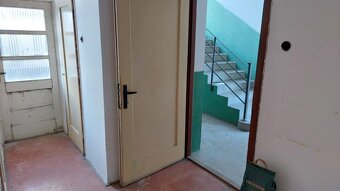 Prodej vily 160 m², pozemek 776 m² Červený Dvůr, Hradec Král - 11