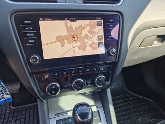 Škoda Octavia 3 Combi 2,0TDI 110KW DSG DRIVE - 11