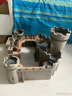 krásný playmobil hrad jako nový může být váš - 11