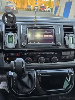 VW T6 Multivan Highline 2,0 TDi Bluemotion r.v.2016 - 11